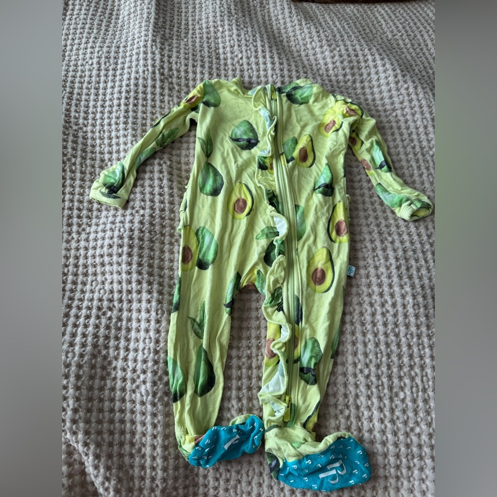 Posh Peanut Franco ruffled zippered footie